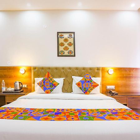 Fabhotel Outhills Manali  Bagian luar foto
