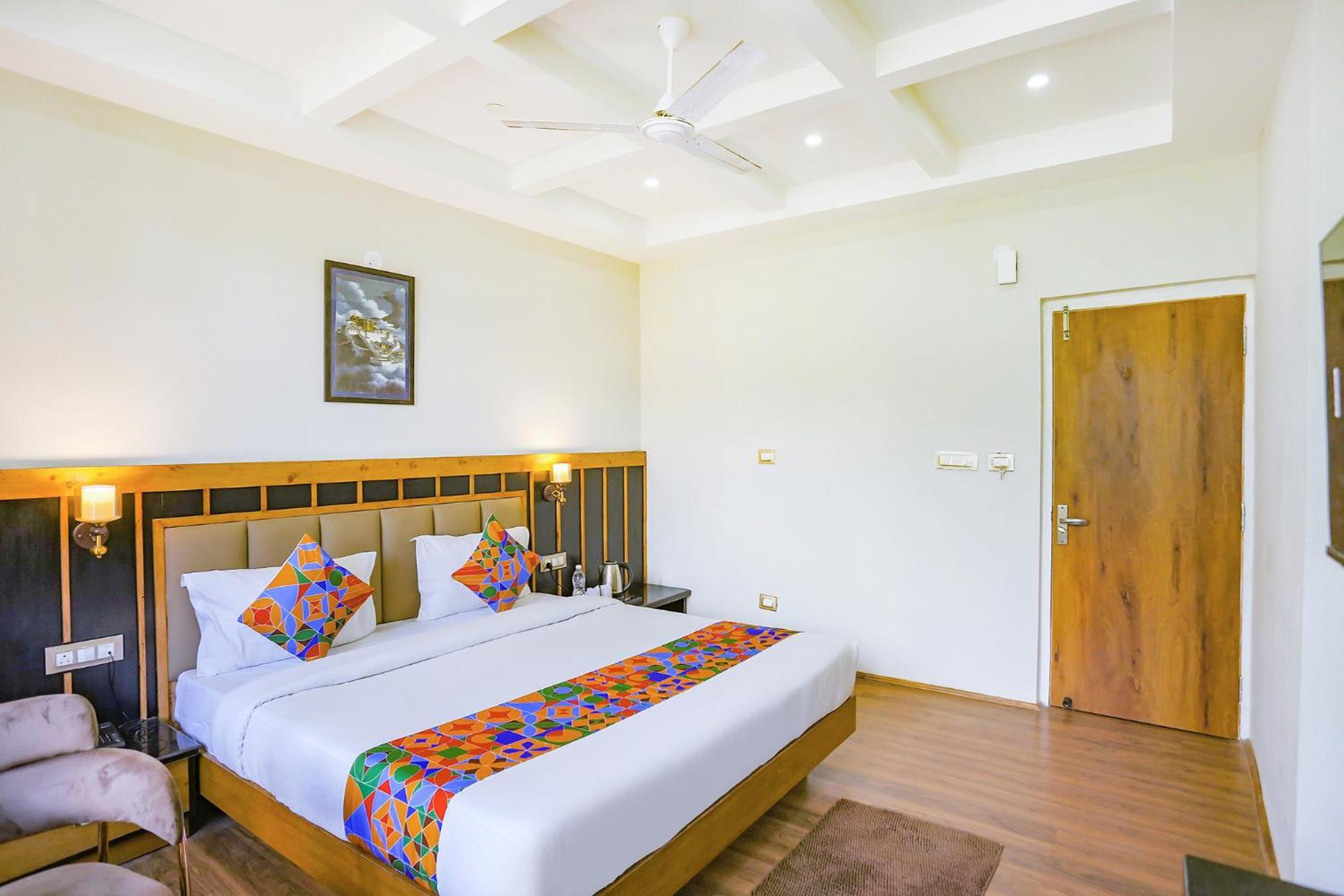 Fabhotel Outhills Manali  Bagian luar foto