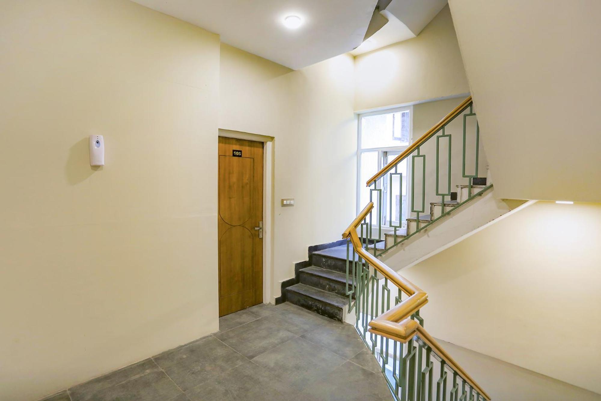 Fabhotel Outhills Manali  Bagian luar foto