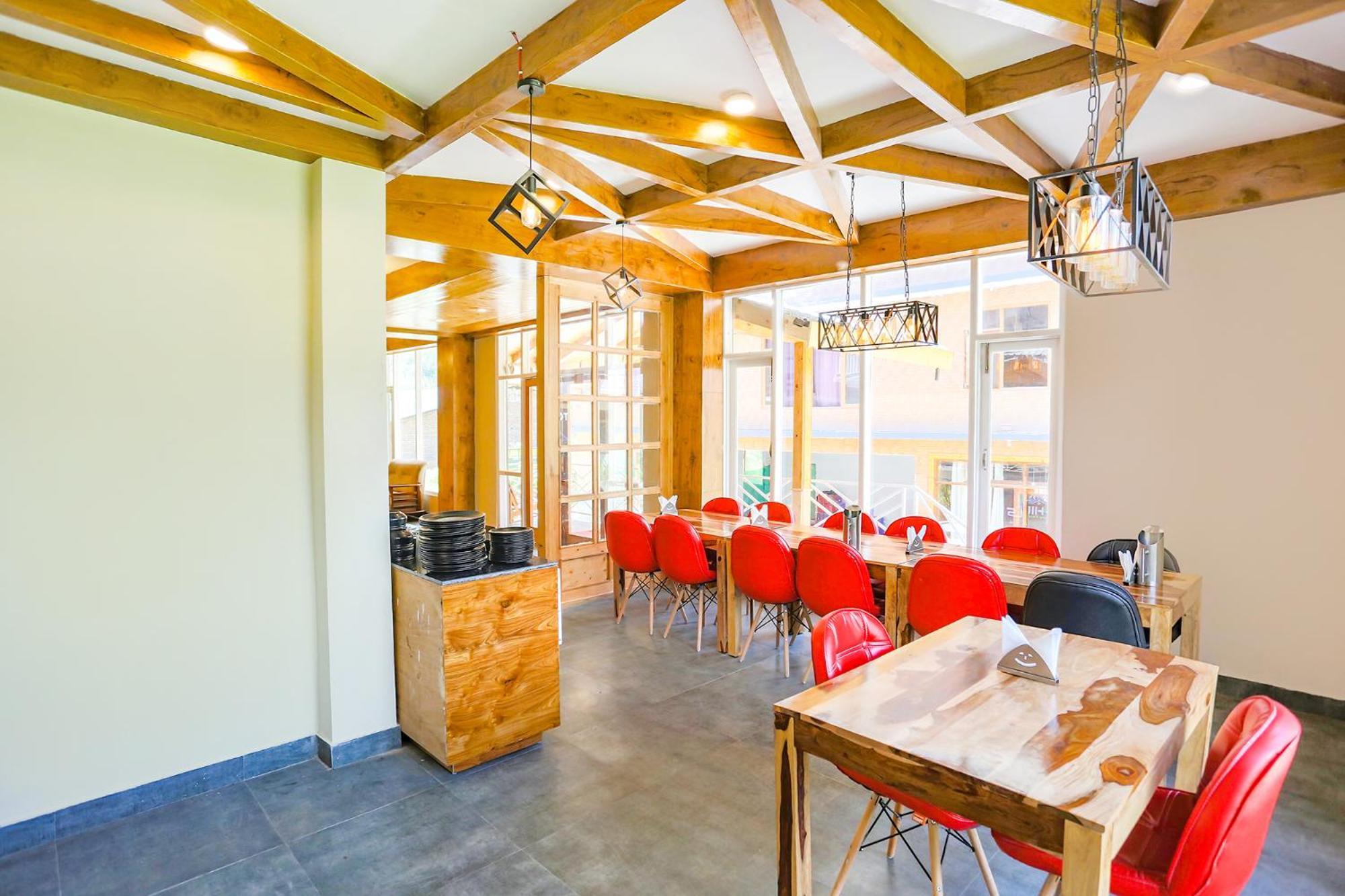 Fabhotel Outhills Manali  Bagian luar foto