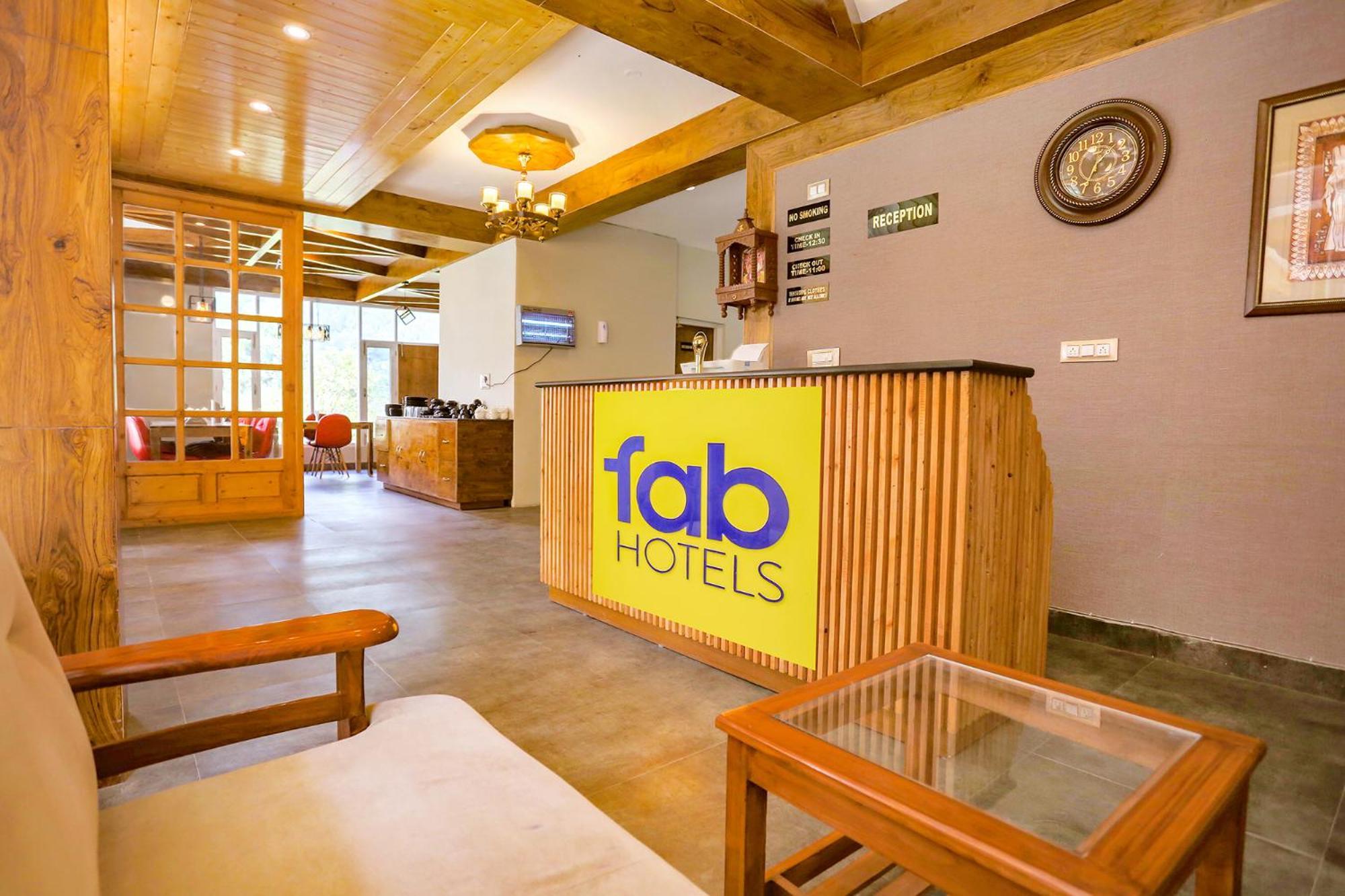 Fabhotel Outhills Manali  Bagian luar foto