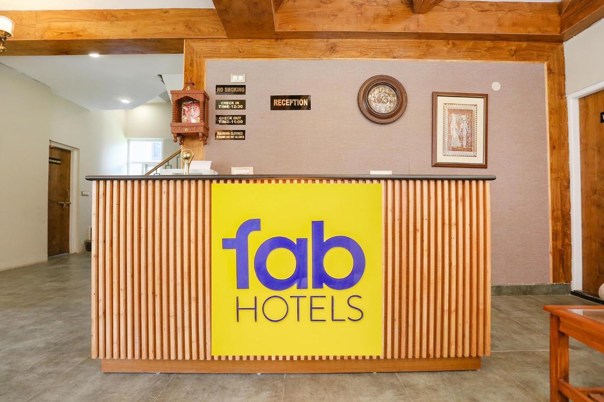 Fabhotel Outhills Manali  Bagian luar foto